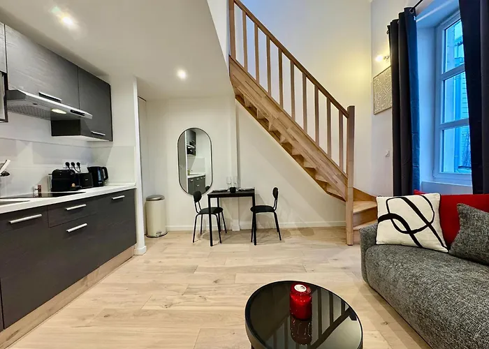 Le Picasso - Lyon Les Halles